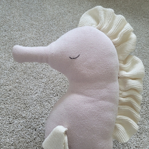 Meri Meri Bianca Seahorse Shimmer Iridescent Knit Plush - Picture 5 of 6